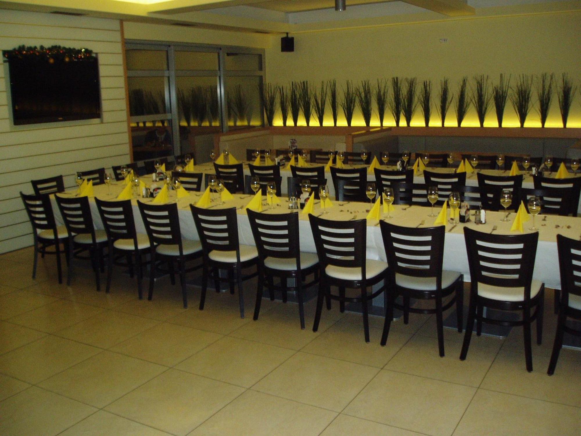 Hotel Kaskada Ledeč nad Sázavou Esterno foto