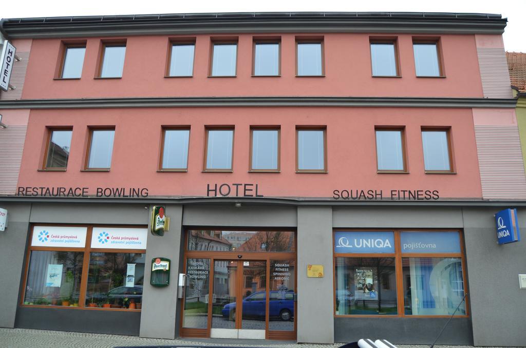 Hotel Kaskada Ledeč nad Sázavou Esterno foto